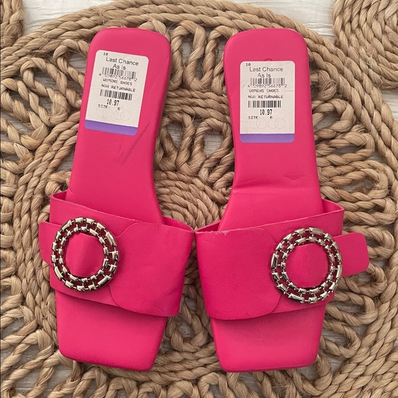 Open Edit Lely Slides - Picture 2 of 11